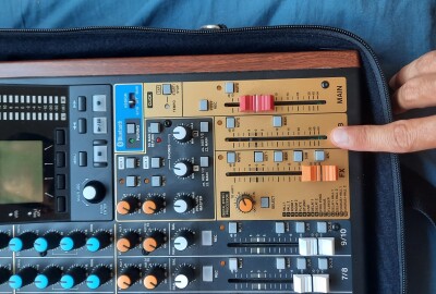 Location Tascam Model 12