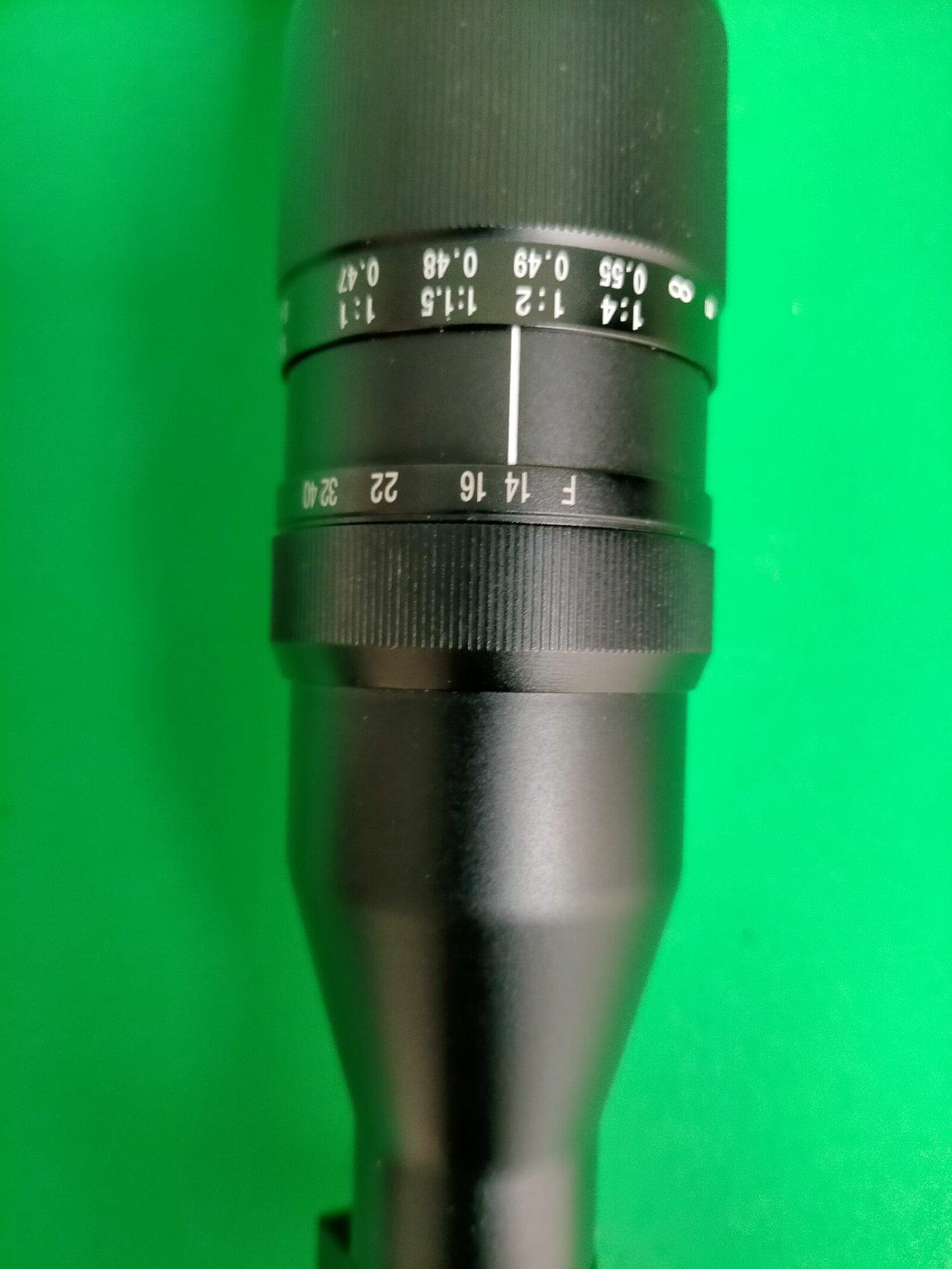Laowa 24mm macro F14 Monture Sony FE - Photo 2 sur 2