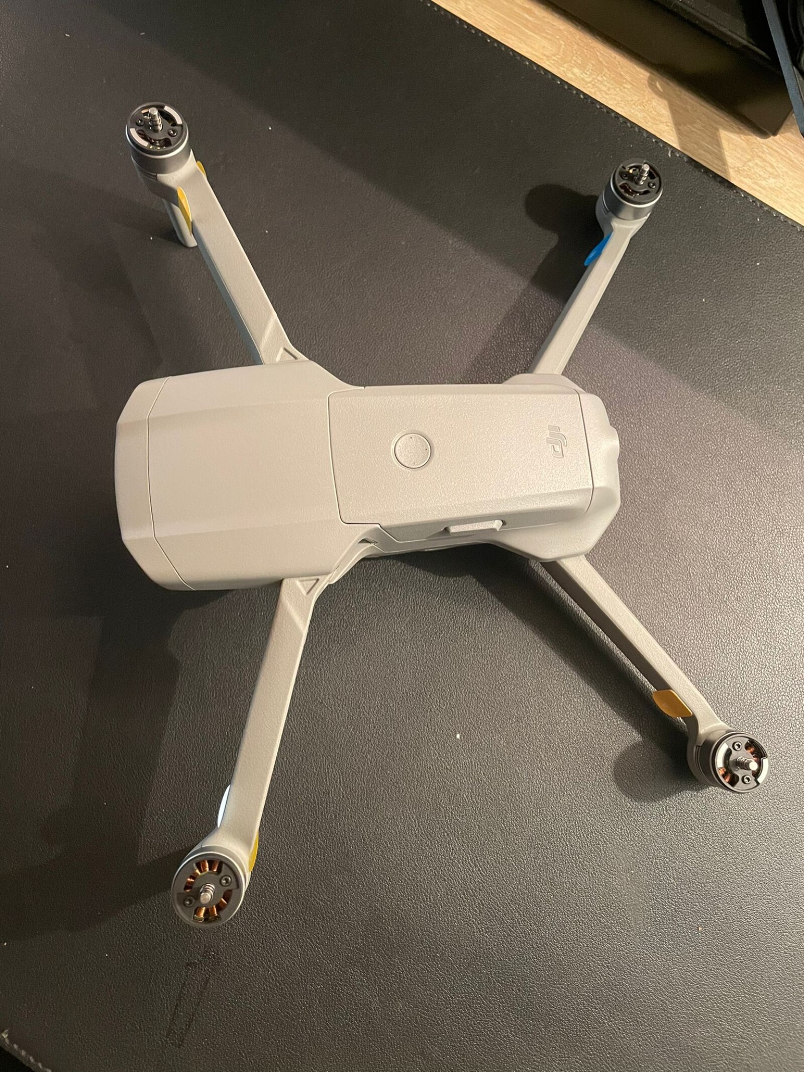 DJI Mavic Air 2 - Photo 2 sur 4