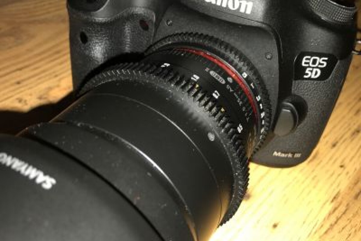 Location 5D Mark III + 35 mm Samyang - Lightyshare