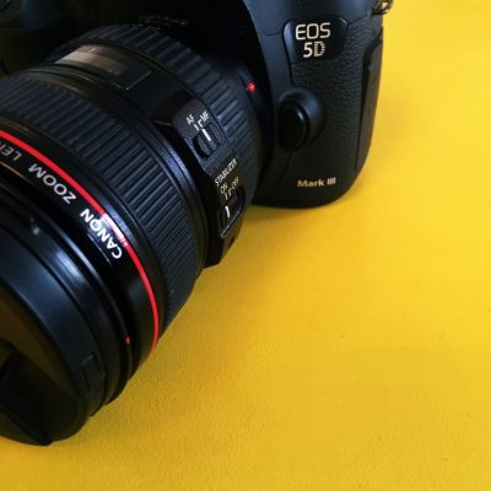 Canon 5D mark III + Objectif Canon EF 24-105mm f/4L IS USM - Photo 1 sur 4