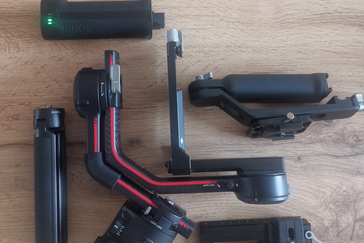 Location DJI RS3 Pro Combo - Lightyshare