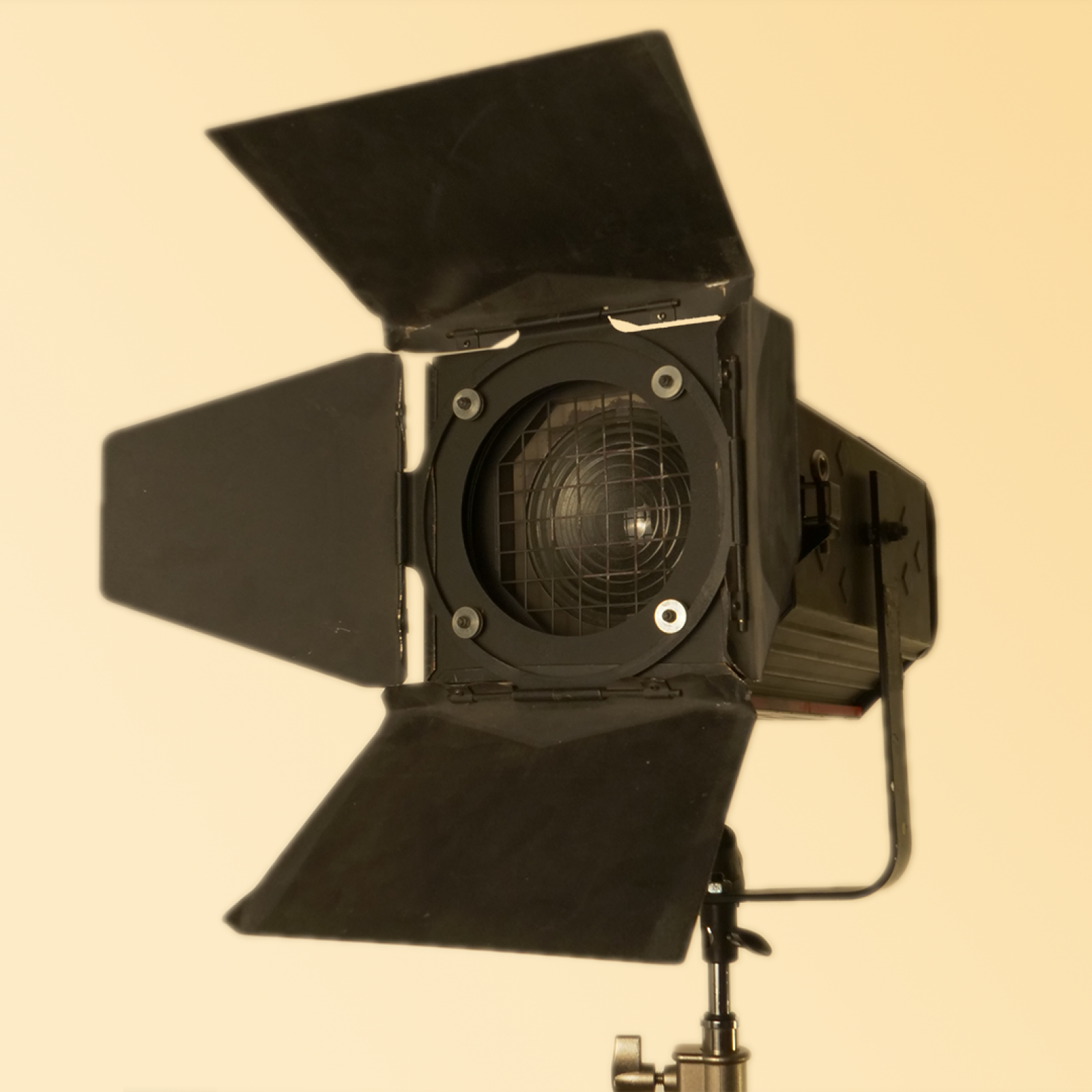 Fresnel 1kW  - Photo 1 sur 1