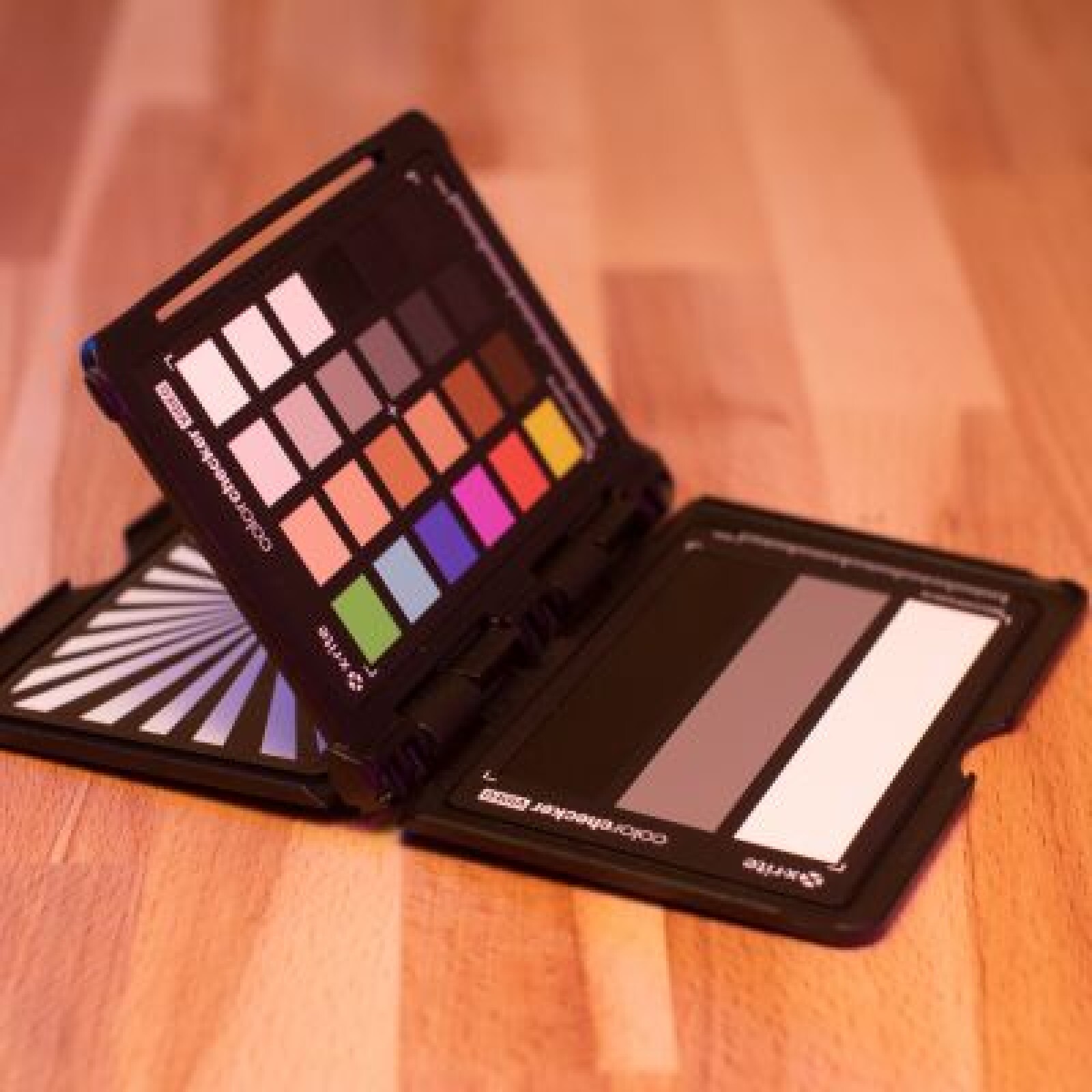Carte Colorchecker Passeport Video X-Rite - Photo 1 sur 4