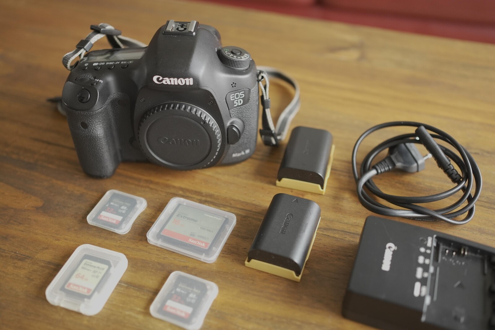 CANON 5D MARK III - BOITIER NU - Photo 1 sur 4