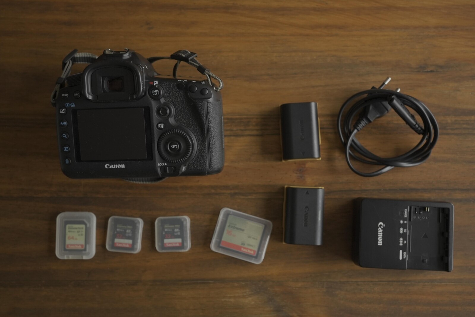 CANON 5D MARK III - BOITIER NU - Photo 2 sur 4