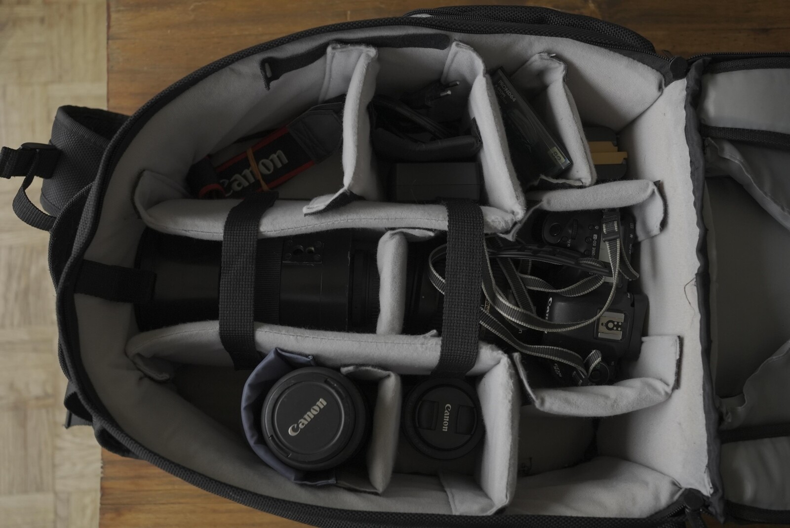 CANON 5D MARK III - KIT 24-70 mm T2.8 & 50mm T1.8 & TAMRON 90-300mm 1:4.5-5.6 & 3M-6A 500mm 1:6.3 - Photo 7 sur 9