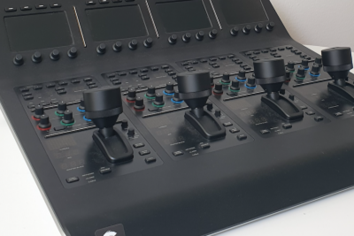 Location Blackmagic design ATEM caméra control panel - Lightyshare