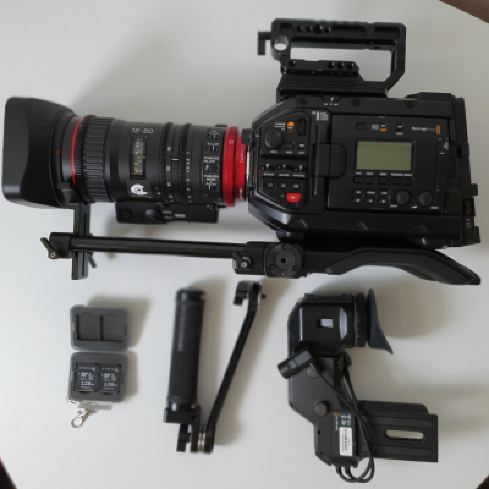 Kit Blackmagic Ursa mini pro 4,6K - Photo 4 sur 4
