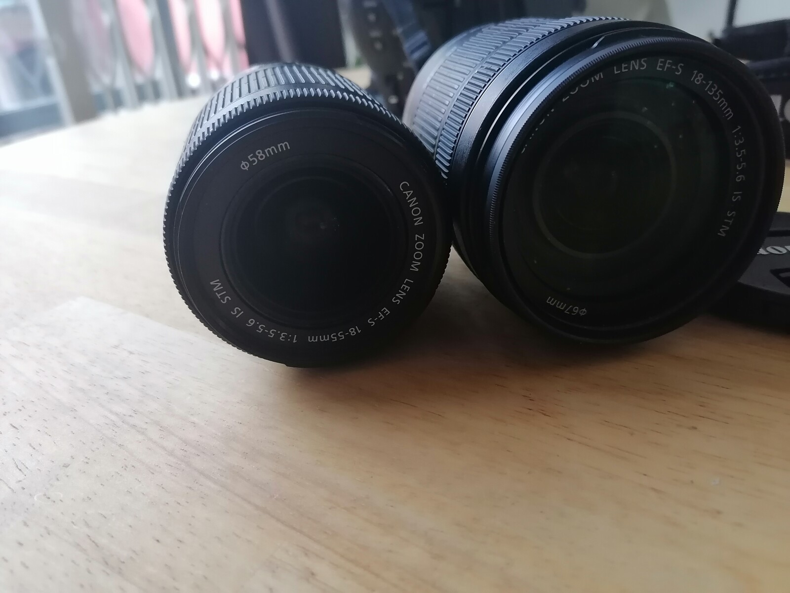 Canon EOS C100 + Objectifs - Photo 3 sur 3