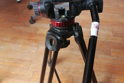 Location Lot boitier Canon EOS C100 + 2 objectifs + 1 trépied