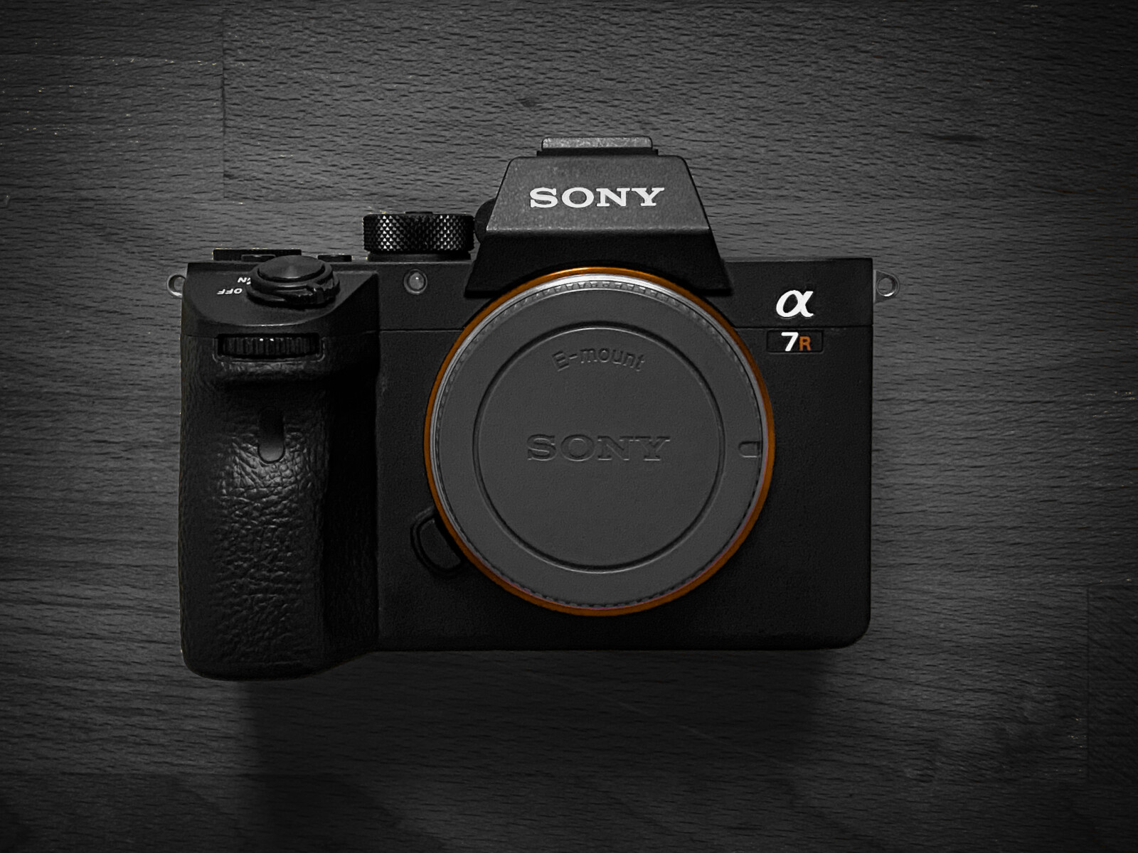 Sony Alpha A7RIII Reflex (Boitier Nu) - Photo 1 sur 2