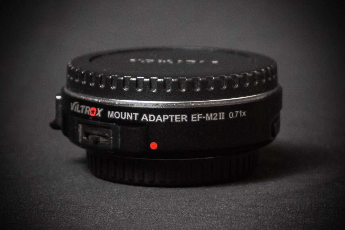 Location Viltrox Bague d'adaptation EF-M4:3 II x0.71 - Lightyshare