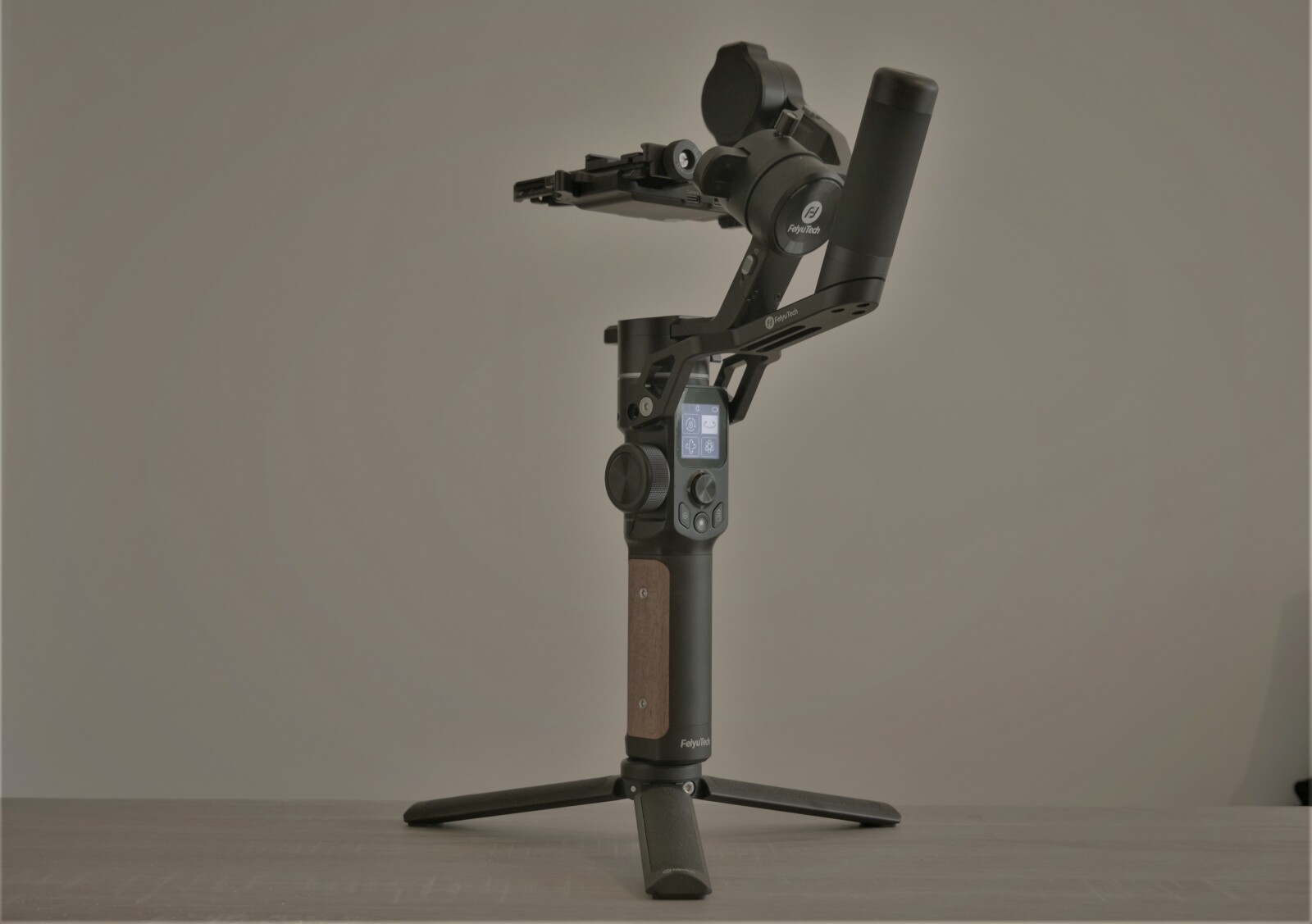 Stabilisateur AK2000s - Photo 1 sur 3