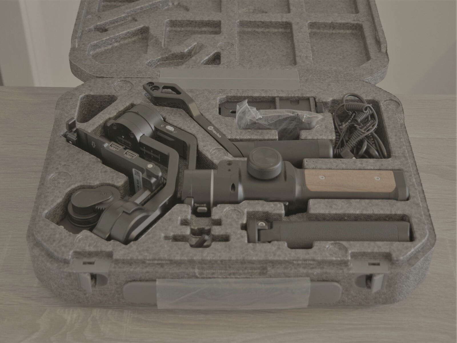 Stabilisateur AK2000s - Photo 3 sur 3