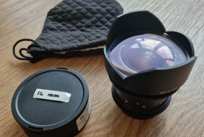 Location Samyang Cine Lens 14mm T3.1 EF