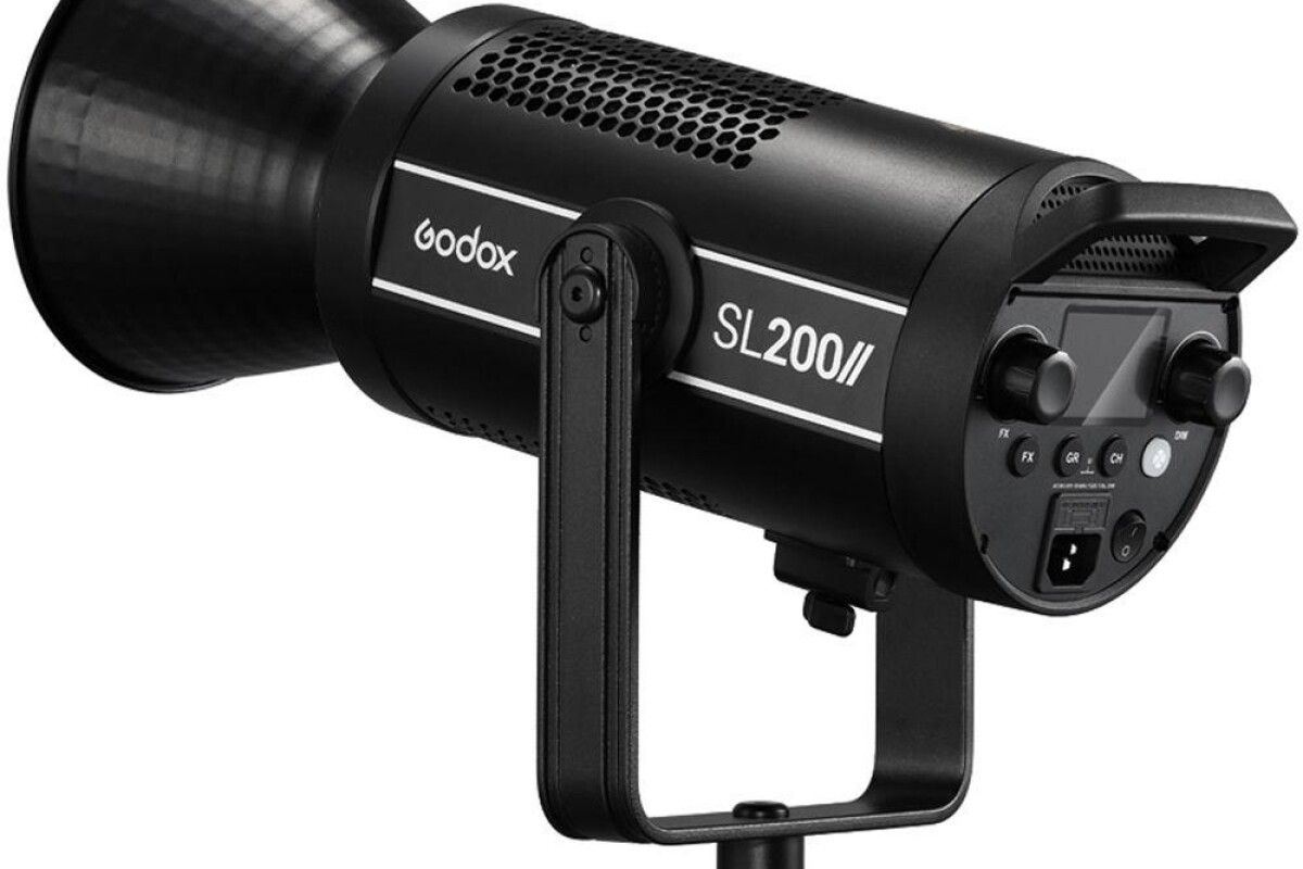 Location Projecteur LED Godox SL200 II - Lightyshare