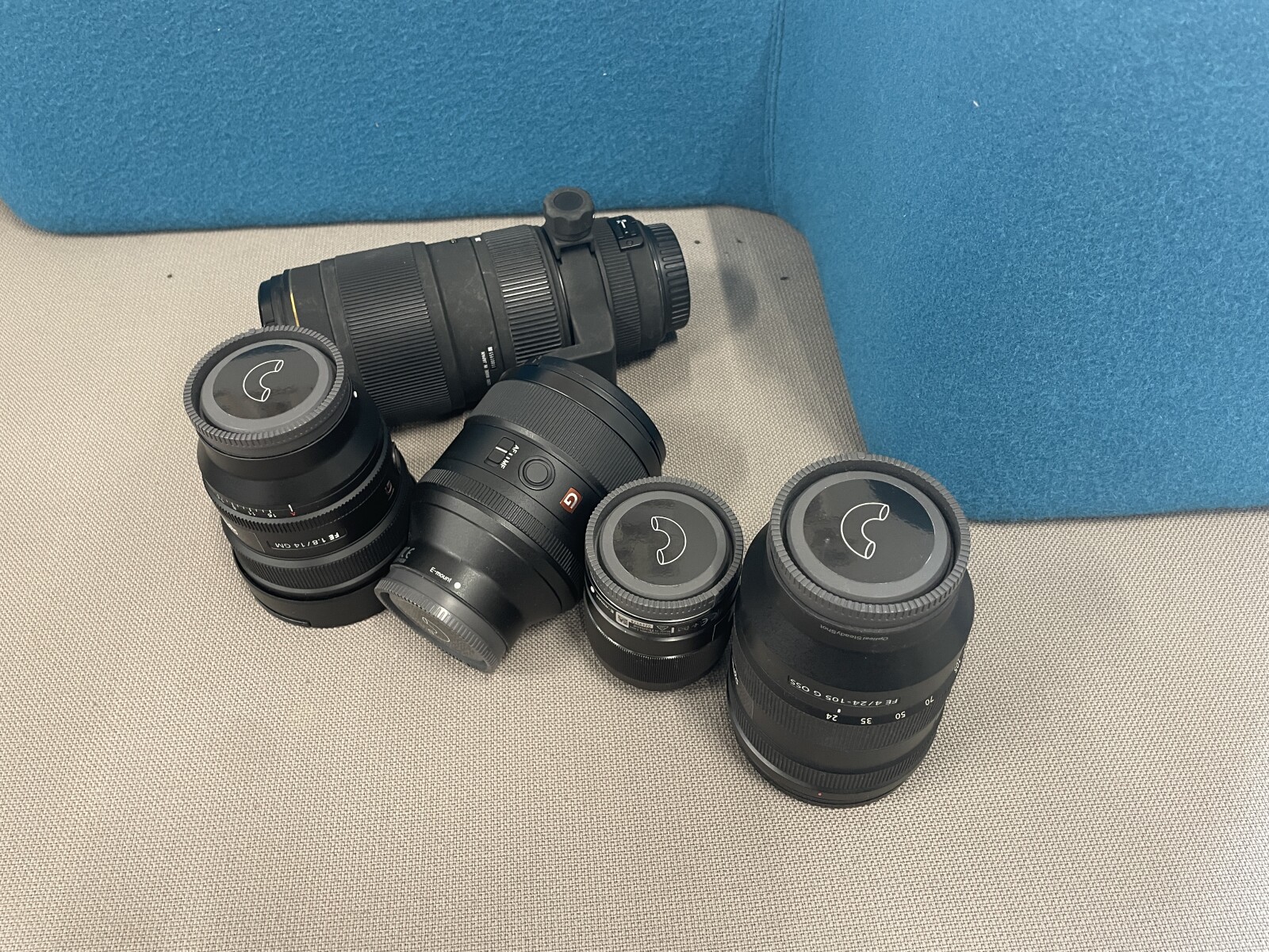 Sony FX3 + 2 Objectifs au choix - Photo 3 sur 4