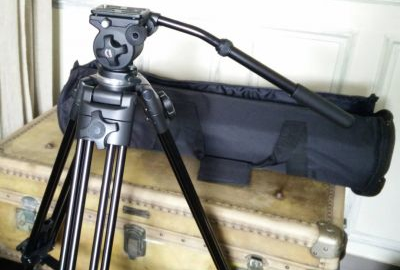 Location Trépied tête fluide Knig - KN-TRIPOD110