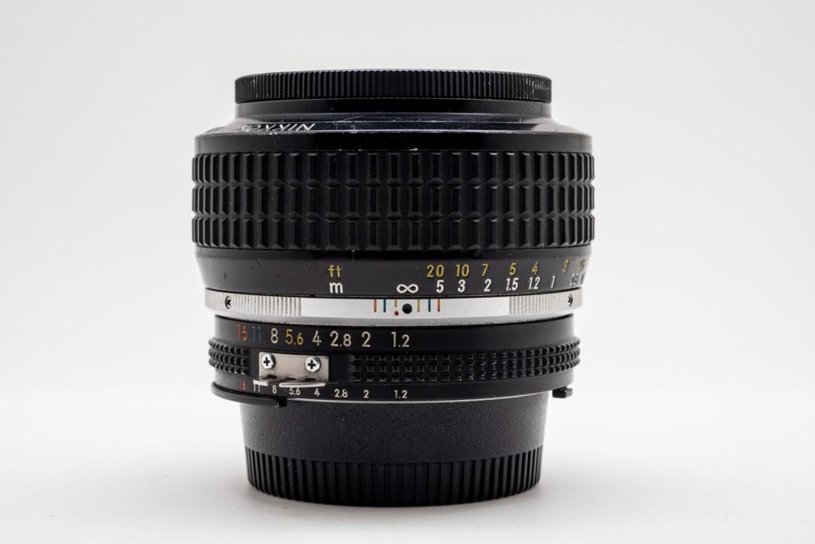 Nikon 50MM 1.2 AiS, Objectif ultra lumineux - Photo 1 sur 5