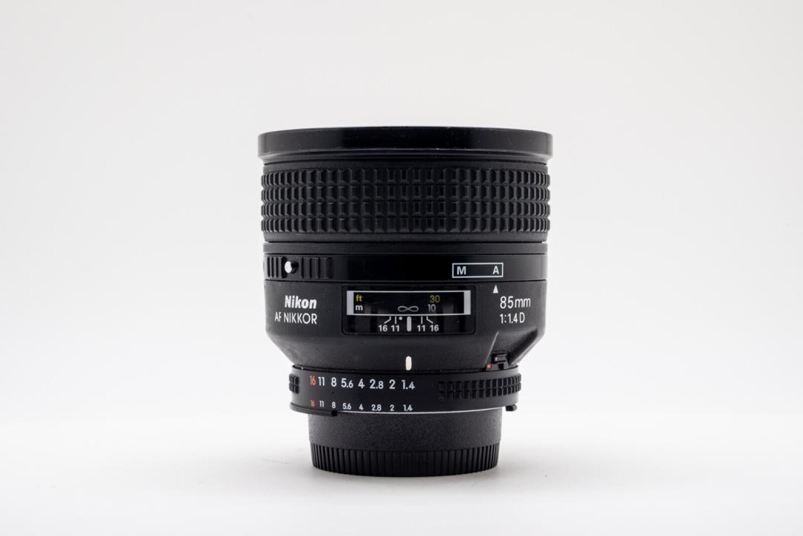 Nikon AF Nikkor 85mm f/1.4 D Ultra lumineux  - Photo 2 sur 5