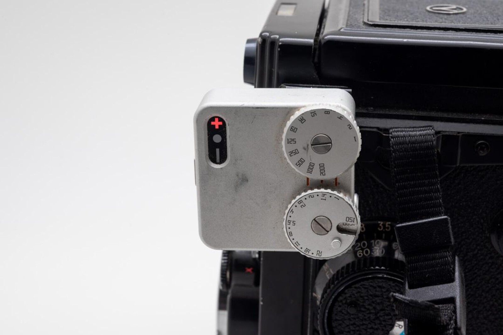 Yashica MAT-124 G Argentique moyen format 6x6 - Photo 5 sur 5