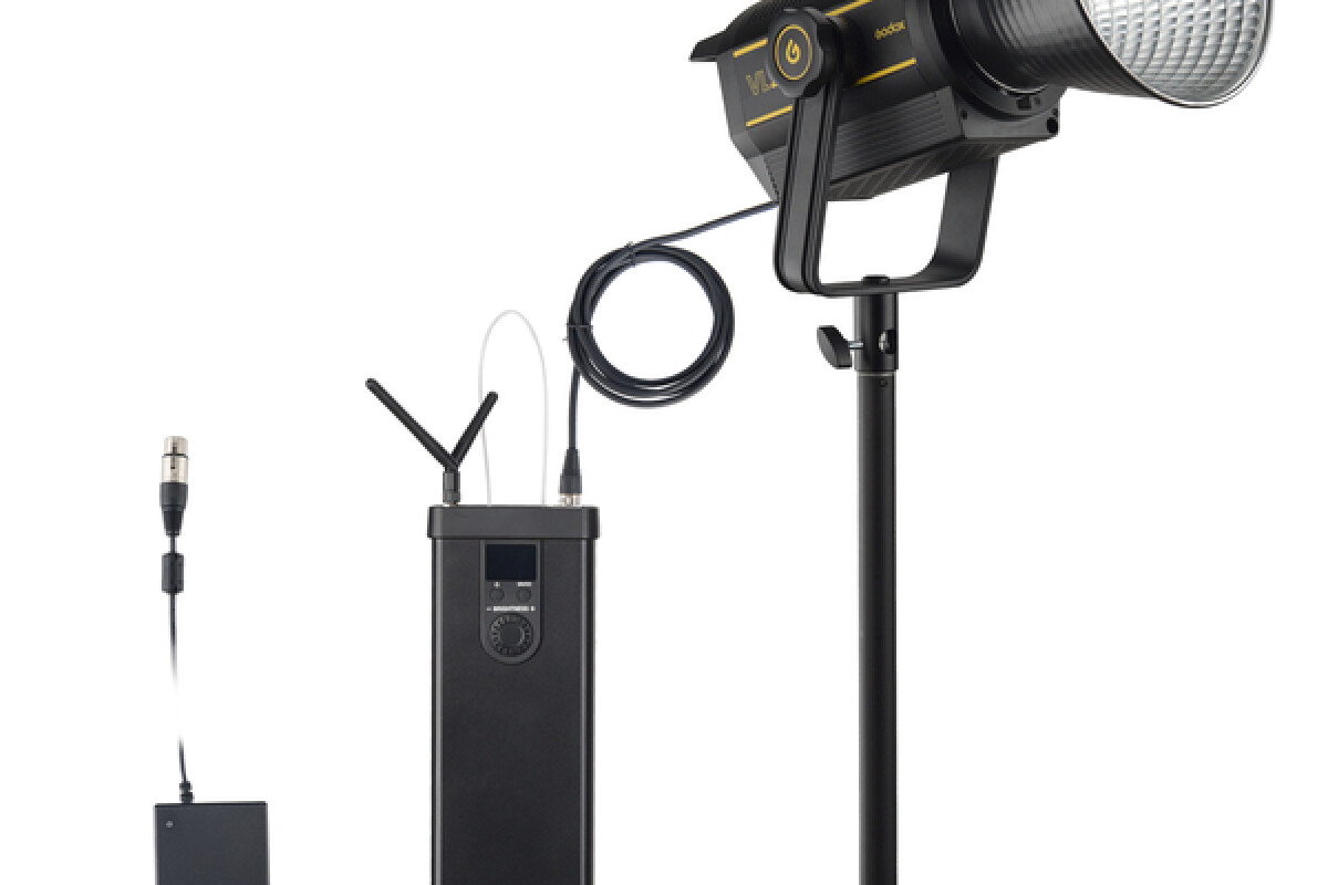 Location torche LED Godox VL200 + trépied  - Lightyshare