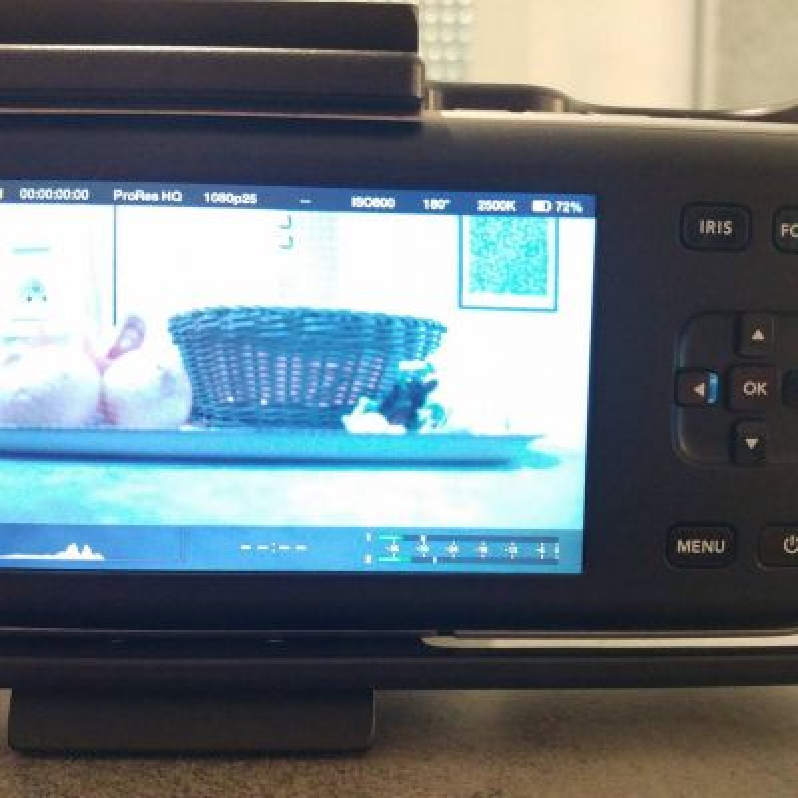 Blackmagic Pocket Cinema Camera - Photo 4 sur 5
