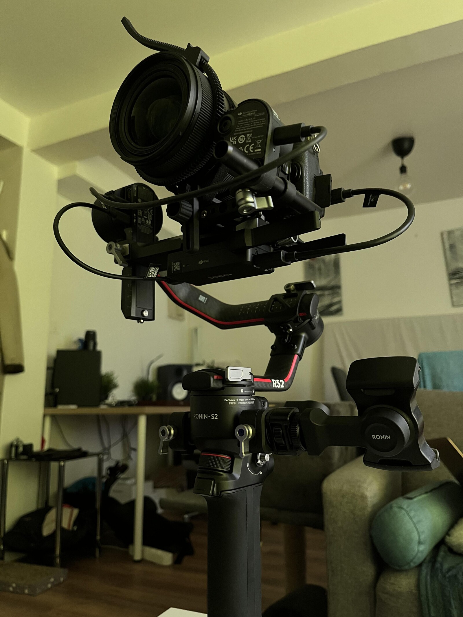 Stabilisateur Dji Ronin S2 Pro Combo - Photo 1 sur 7