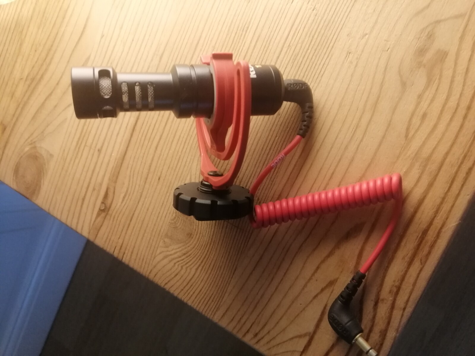 Micro Rode VideoMicro  - Photo 2 sur 2