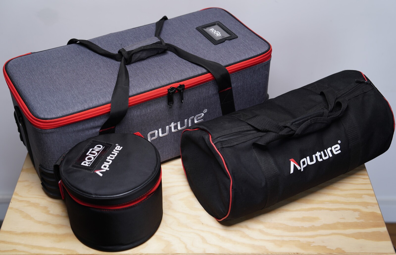 Aputure COB 300D mkII + light dôme + fresnel - Photo 5 sur 5
