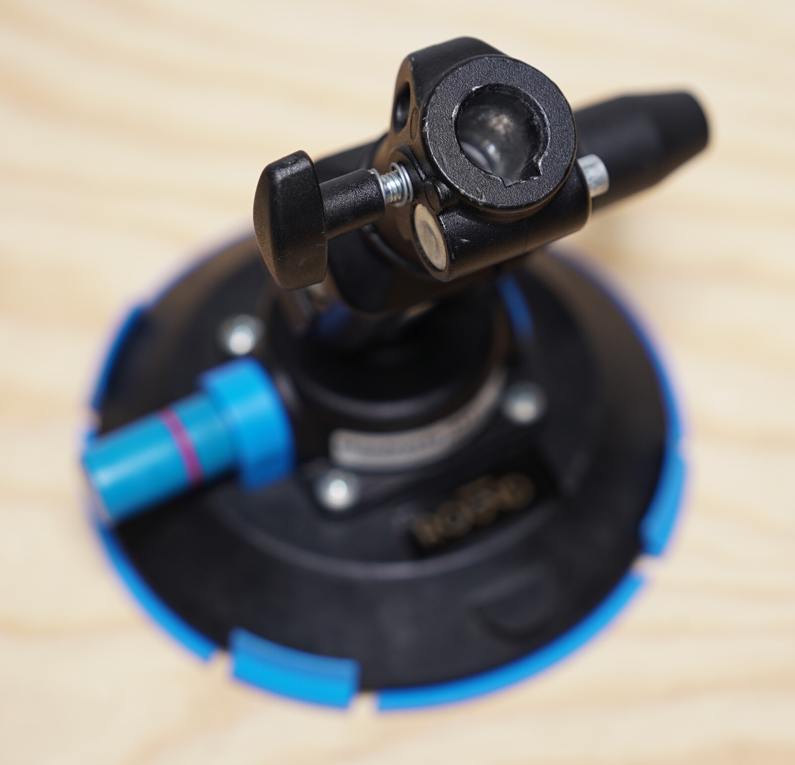 Manfrotto 241FB Ventouse - Photo 2 sur 2