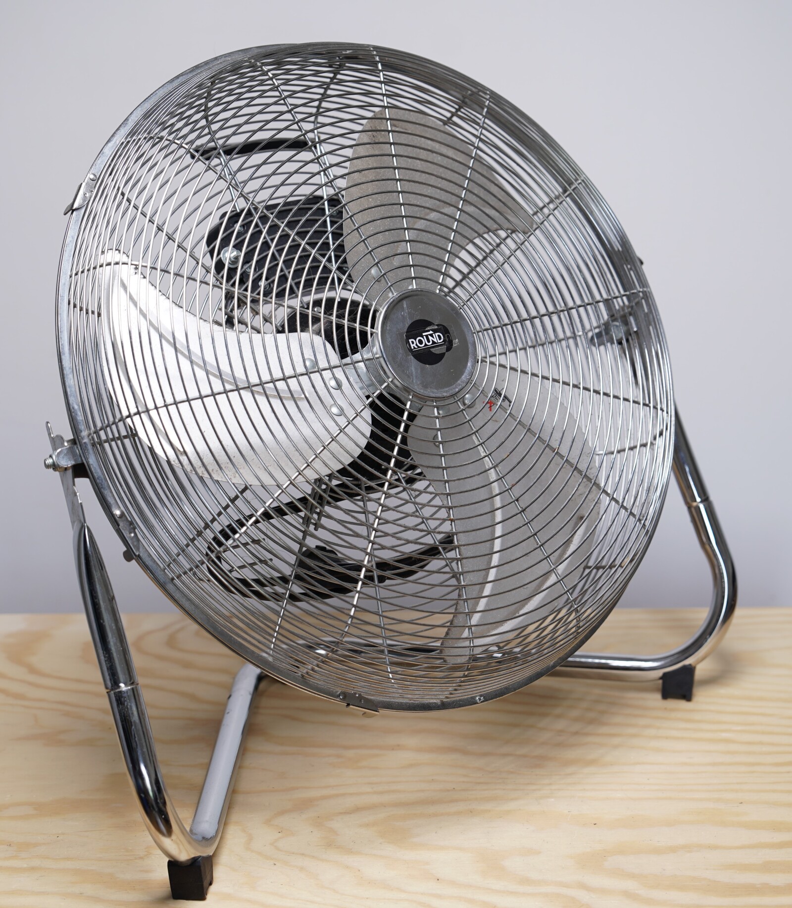 Ventilateur 110W - Photo 1 sur 2