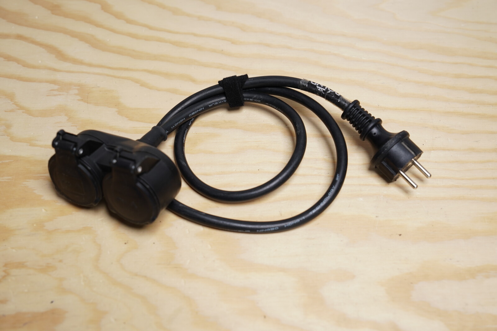 Multiprise splitter 16A 2 ports - Photo 1 sur 1