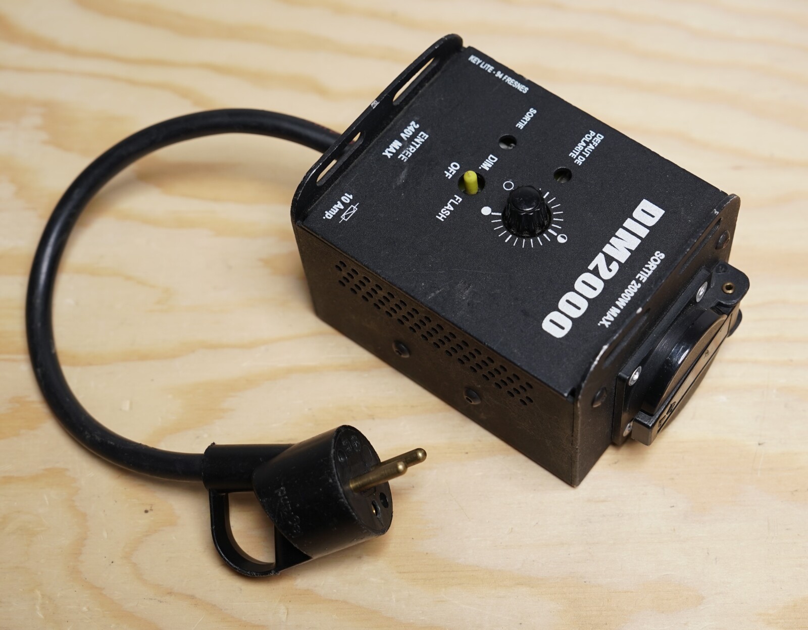 Key light Dimmer 2kW - Photo 2 sur 2