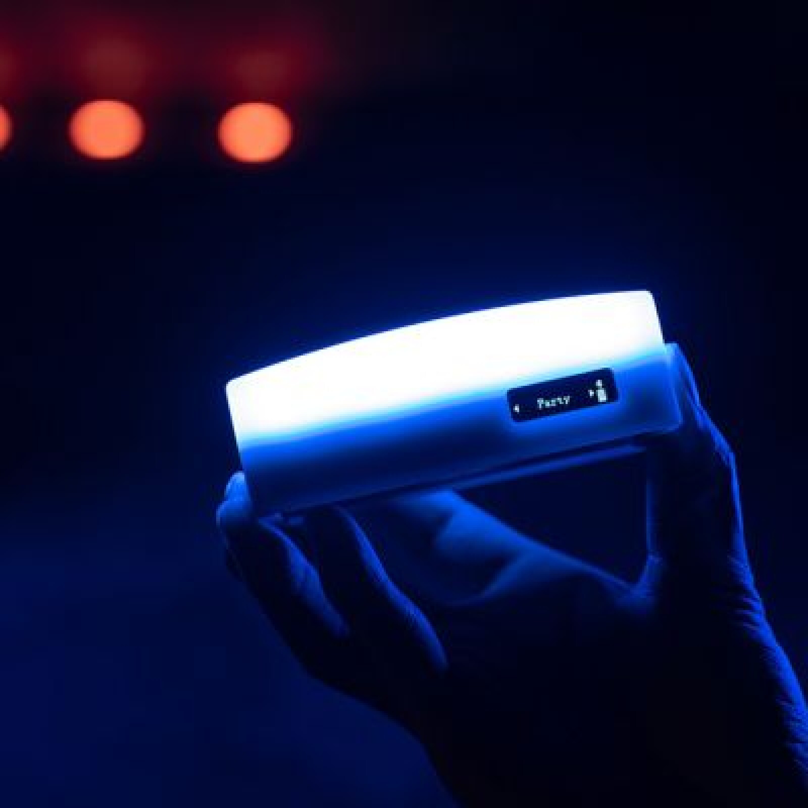 Mini LED MC RGB Aputure - Photo 1 sur 4