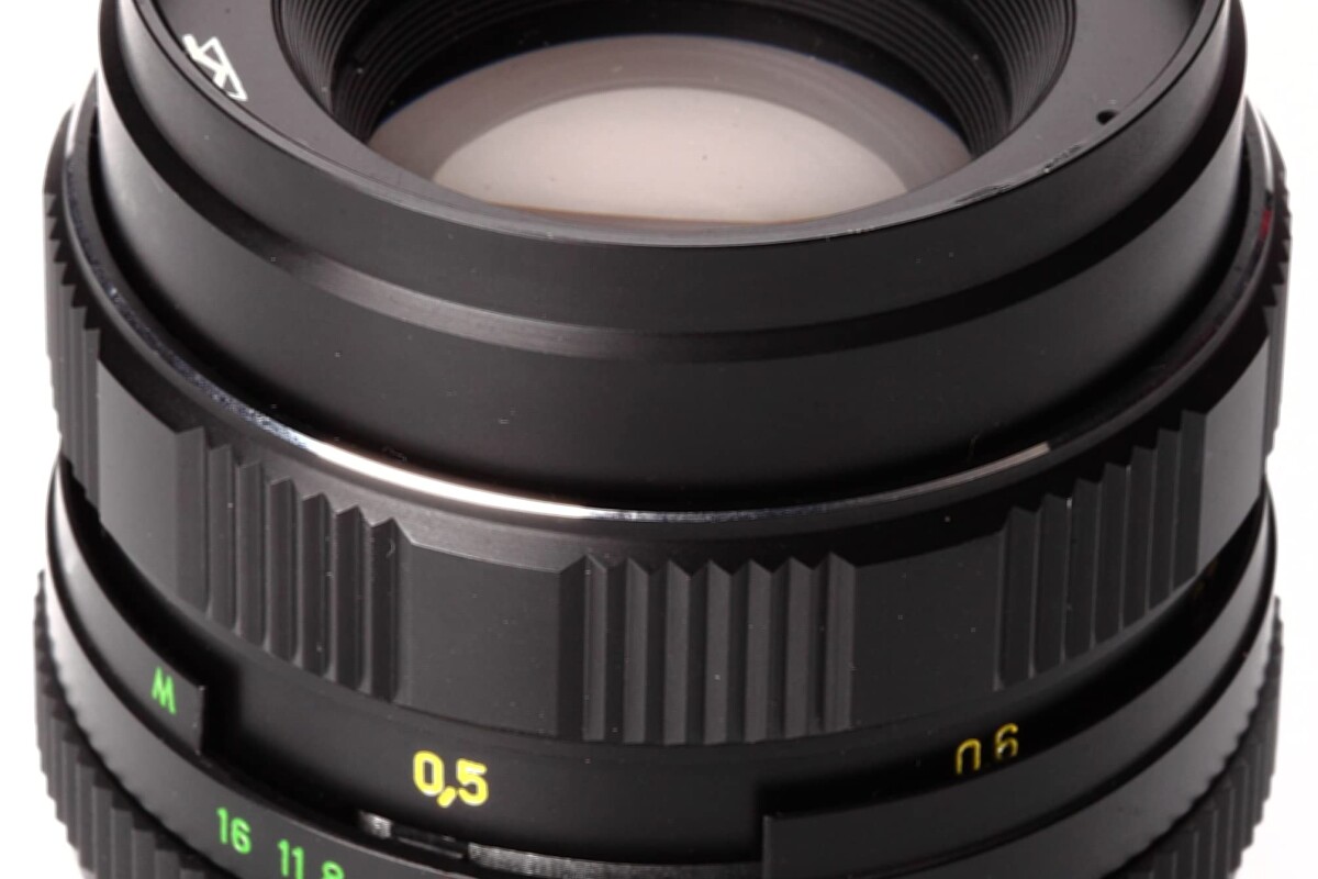 Location Helios 58mm F2 MC 44M-4 - Lightyshare