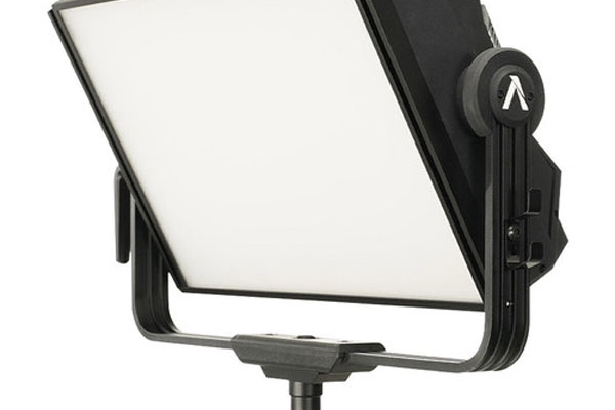 Location Aputure Nova P300c - Lightyshare