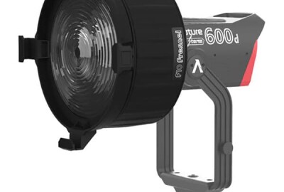 Location Aputure Fresnel F10
