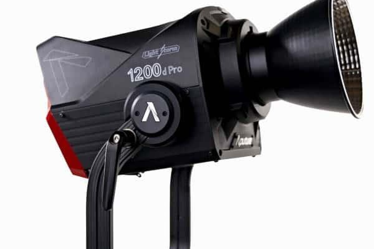 Location Aputure LS 1200d Pro - Lightyshare