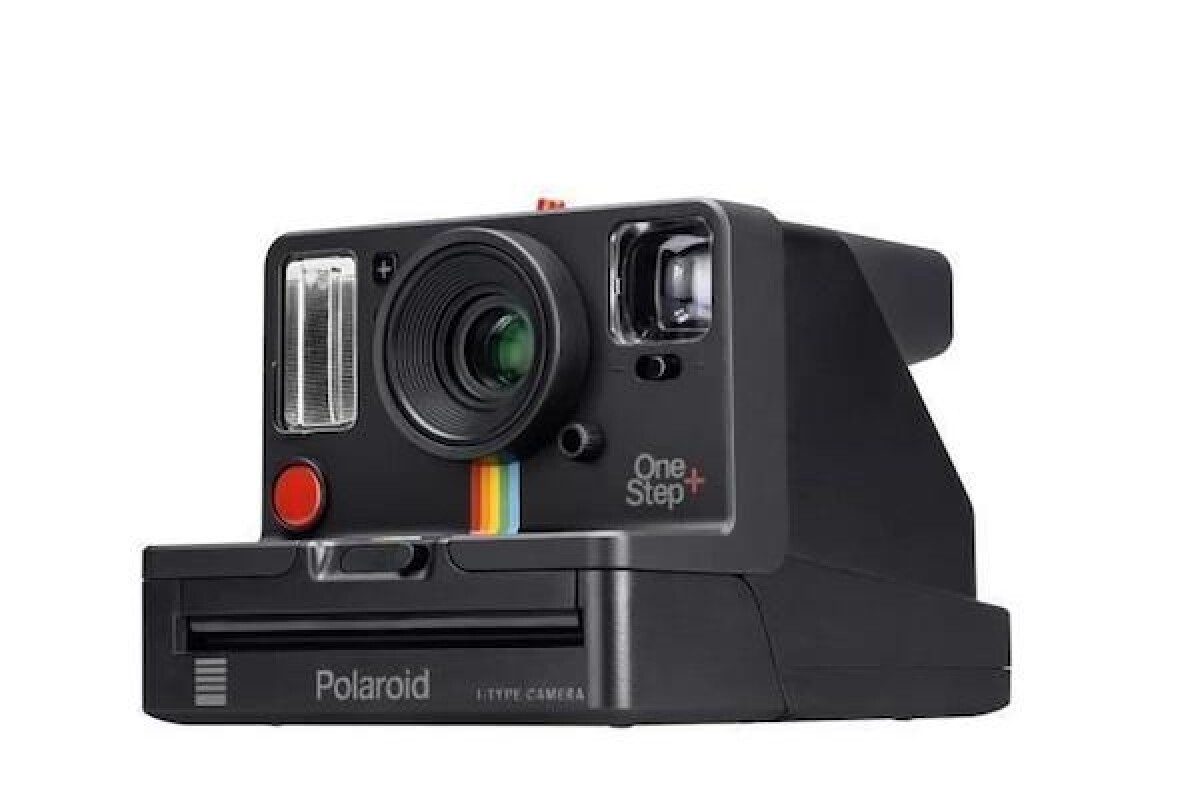 Location Polaroid OneStep+ Noir - Lightyshare