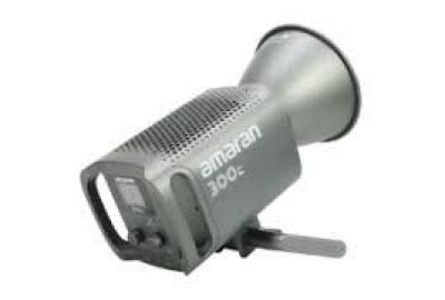 Location Aputure Amaran COB 300c