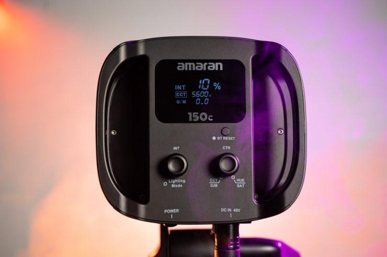 Aputure Amaran COB 300c - Photo 4 sur 5