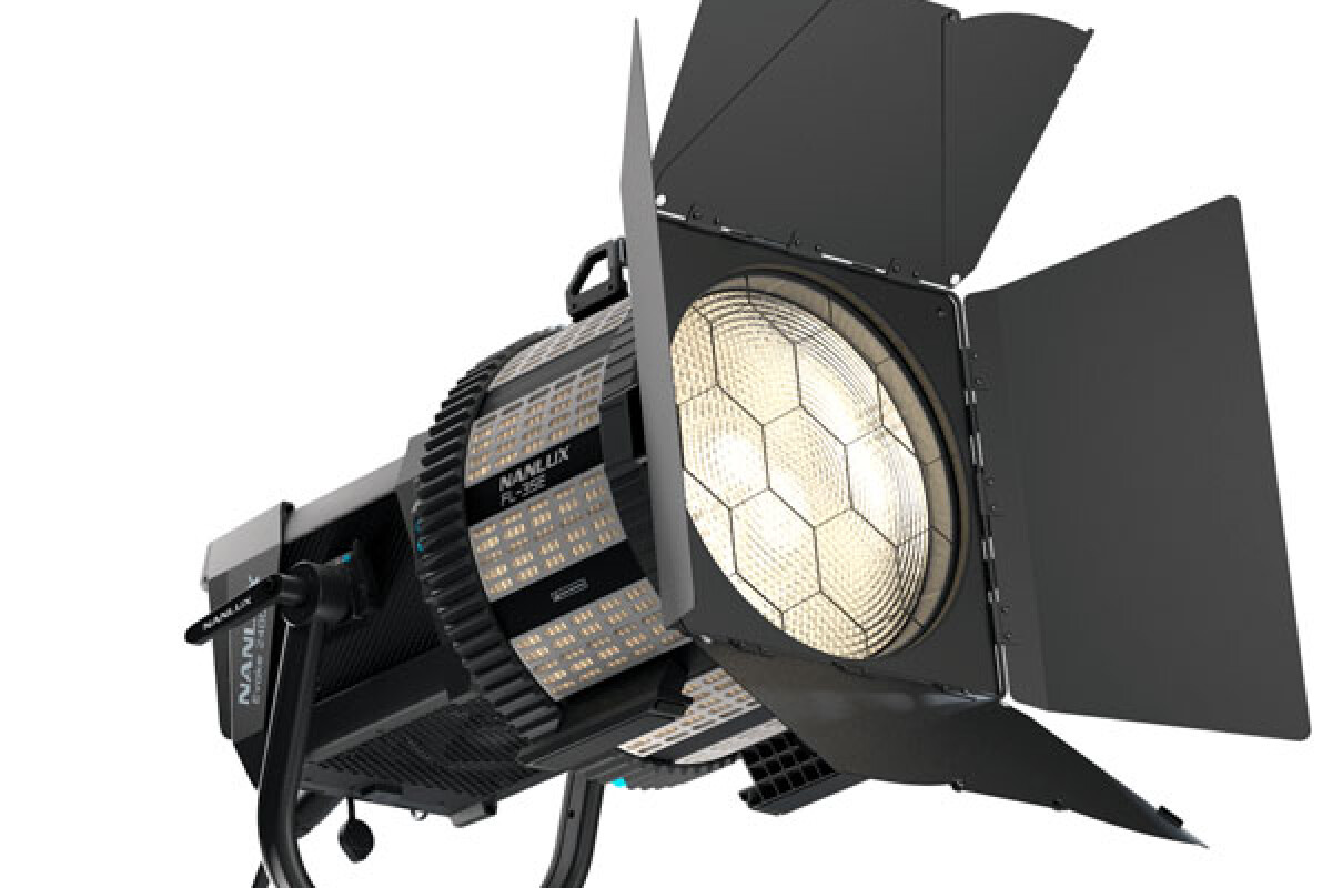 Location Pack Nanlux Evoke 2400B + Fresnel FL-35E motorisée - Lightyshare