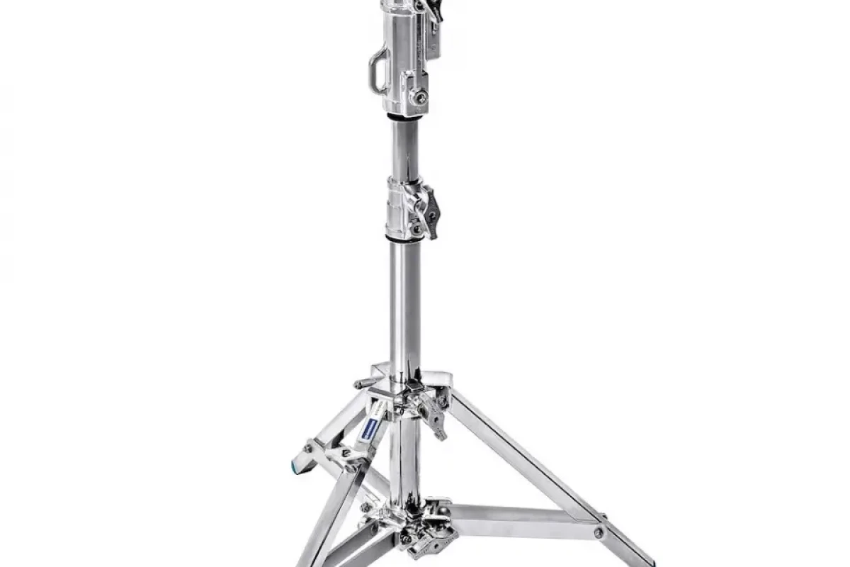 Location Avenger Pied Baby 2K — A1010CS - Lightyshare