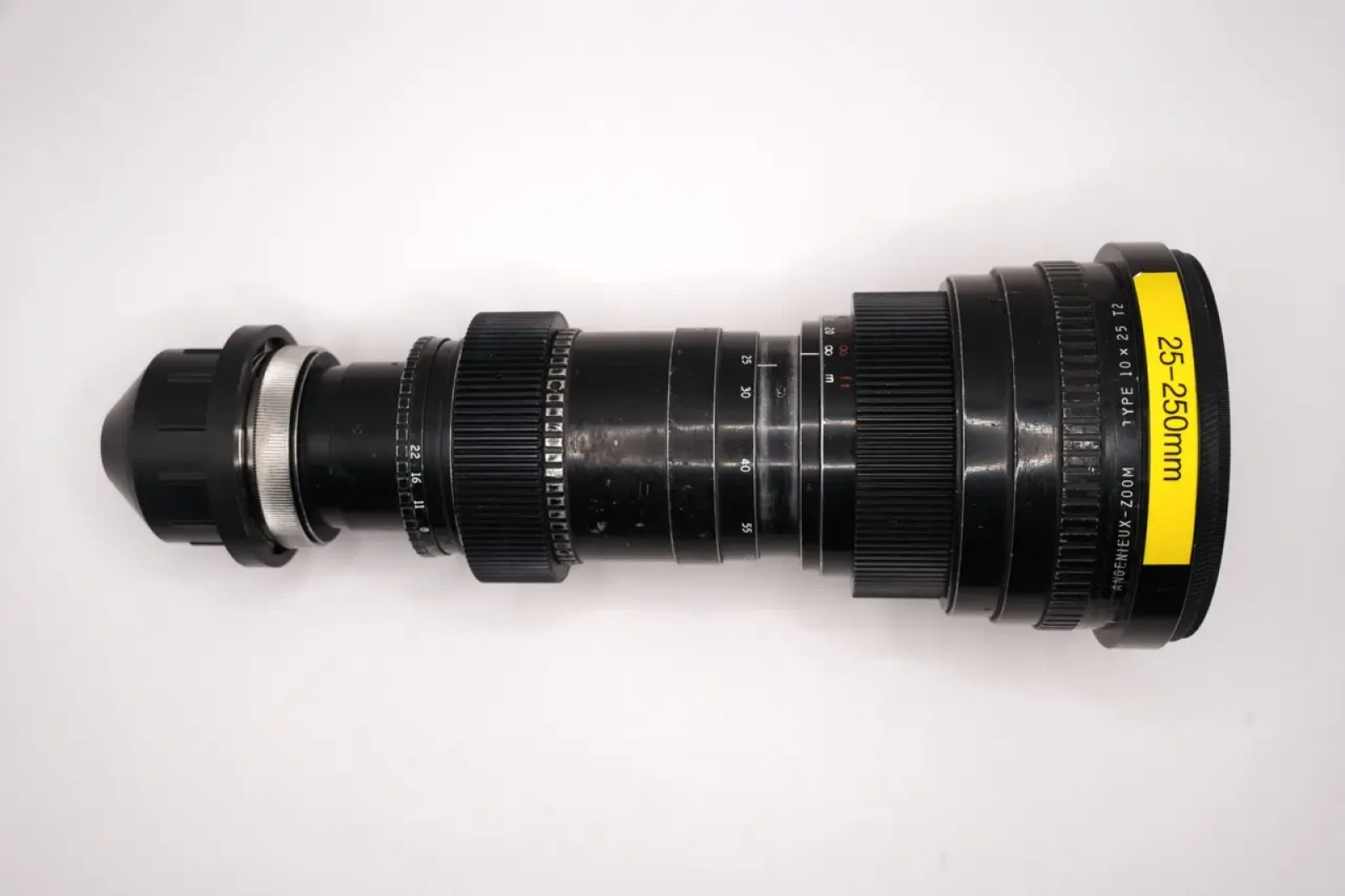 Angénieux 25-250mm T3.2 (PL) - Photo 2 sur 2