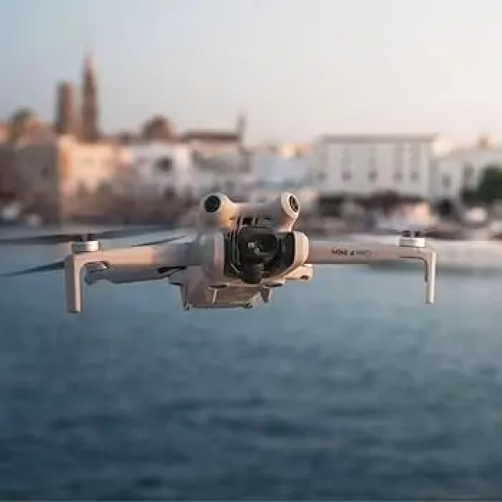 DJI Mini 4 Pro Combo - Photo 2 sur 2