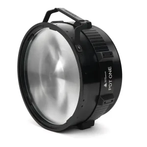 Location Aputure Fresnel CF12 avec barn doors