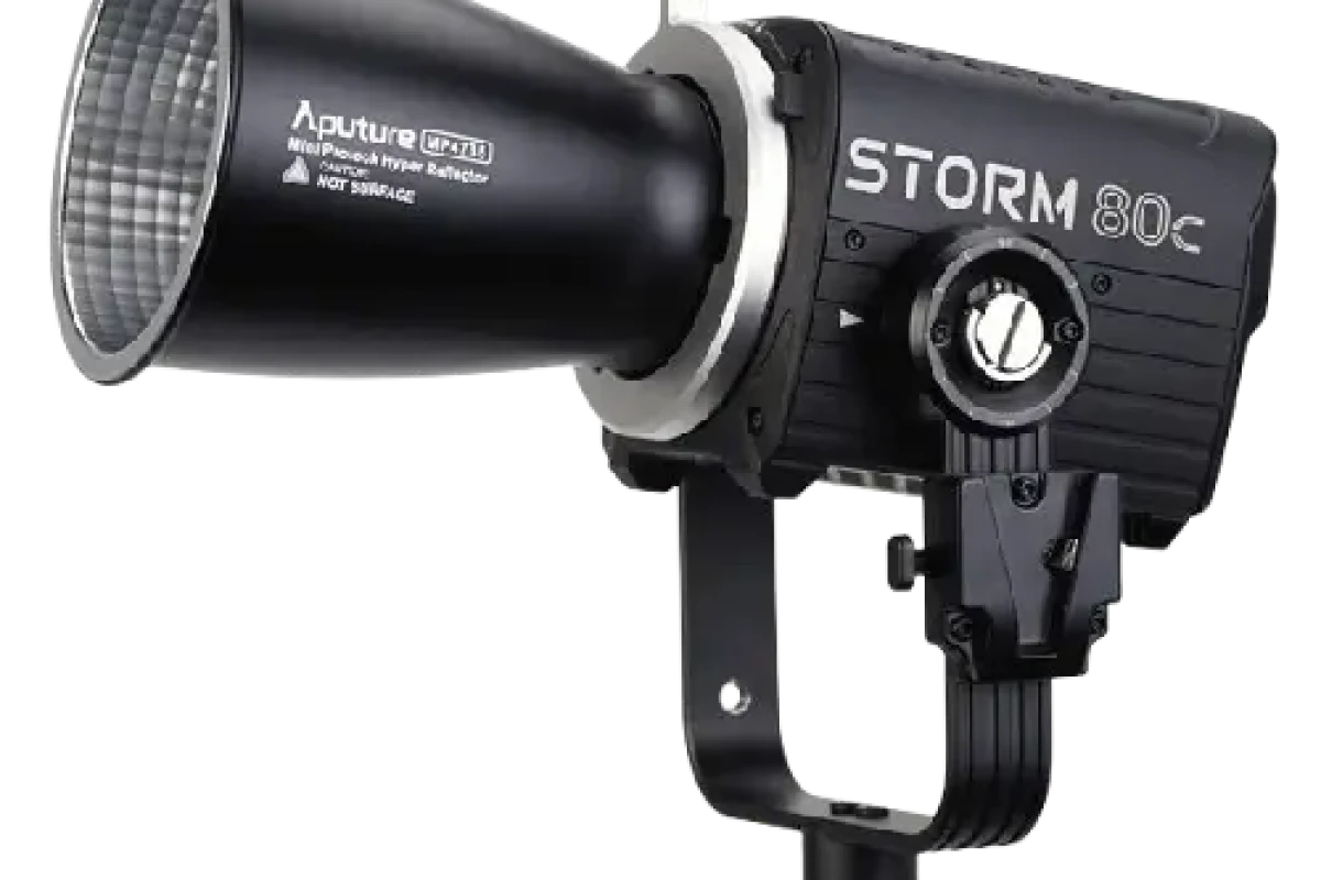 Location Pack Aputure STORM 80c + Fresnel CF4 - Lightyshare