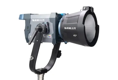 Location NANLUX Evoke 150C